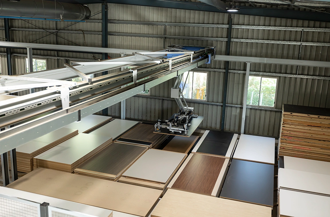 HOMAG Vantage200 CNC with vacuum hold-down system